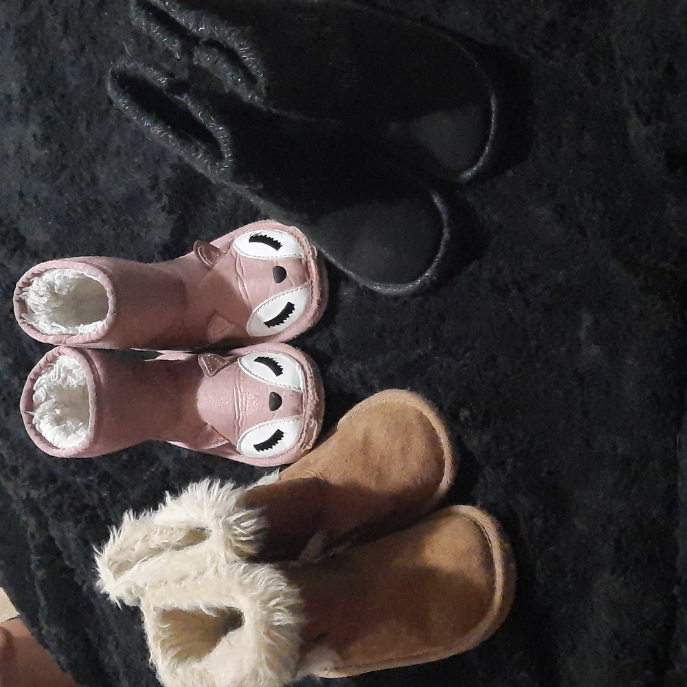 Toddler Girls Winter Boot Lot size 9 Childrens Place